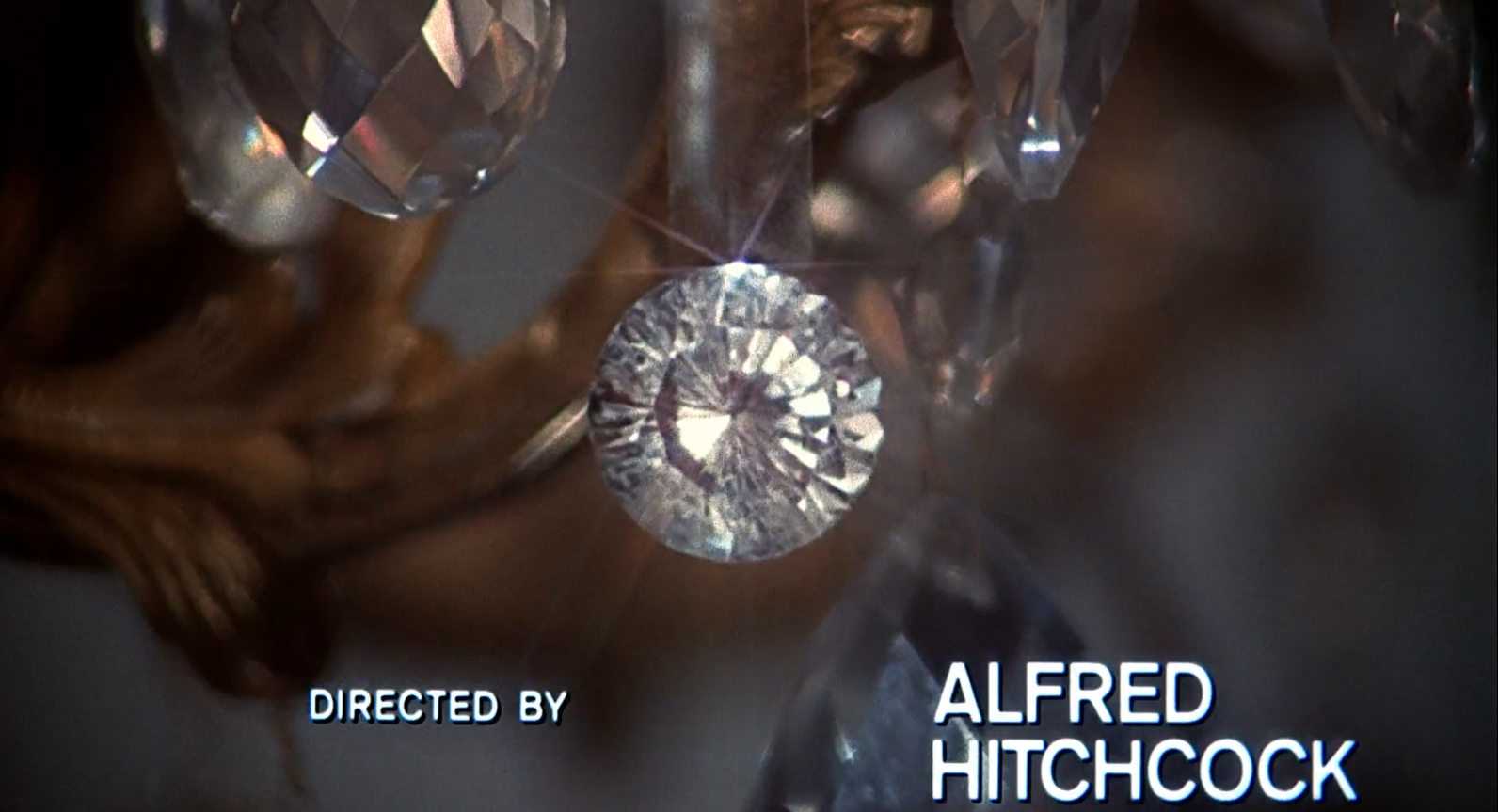 2022 – Complot de famille (1976) d’Alfred Hitchcock